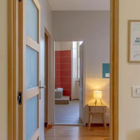 La Bastide - 8 Personnes - Maison Avec Jardin
